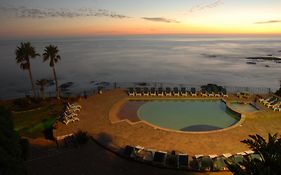 Las Rocas Resort & Spa